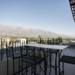 Enjoy La Reina In This Cozy Studio